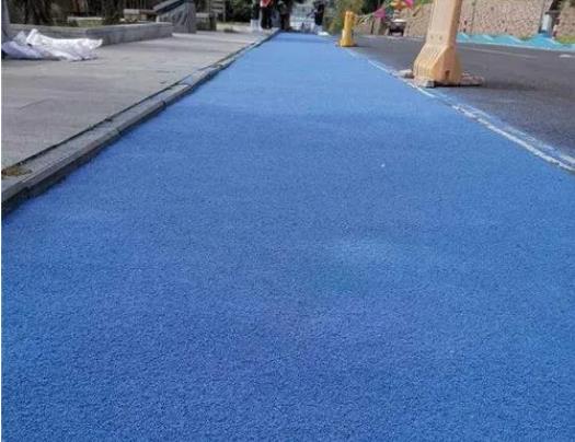 水性路面材料